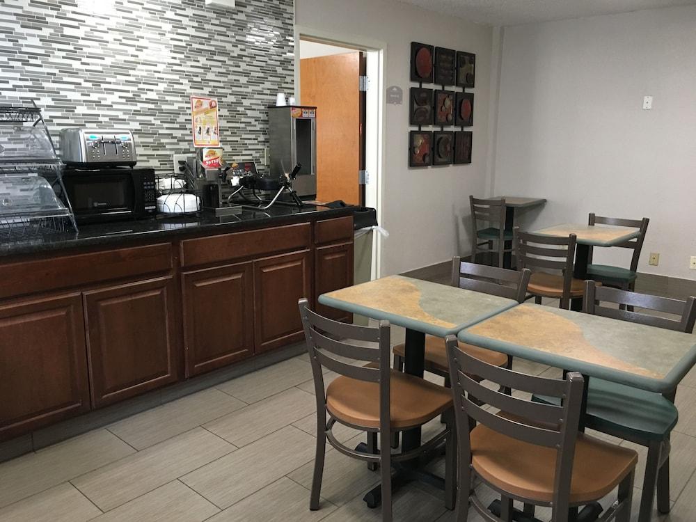 Microtel Inn By Wyndham - מורפריסבורו מראה חיצוני תמונה