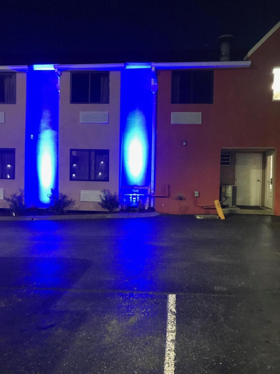 Microtel Inn By Wyndham - מורפריסבורו מראה חיצוני תמונה