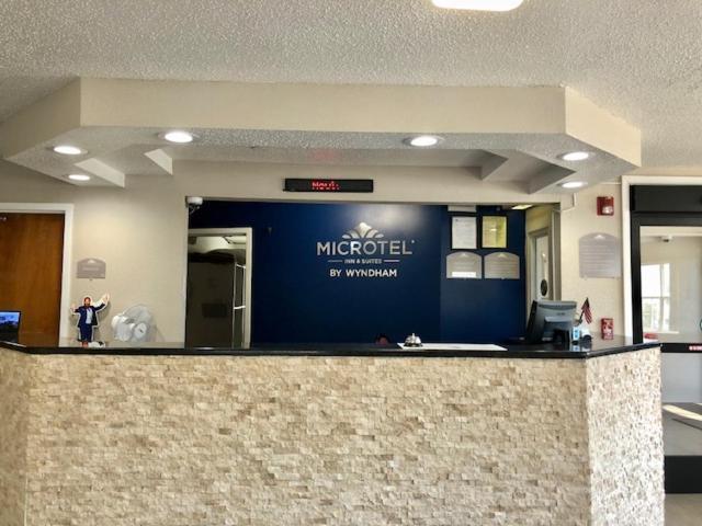Microtel Inn By Wyndham - מורפריסבורו מראה חיצוני תמונה