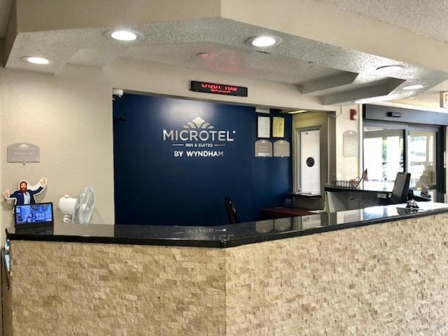 Microtel Inn By Wyndham - מורפריסבורו מראה חיצוני תמונה